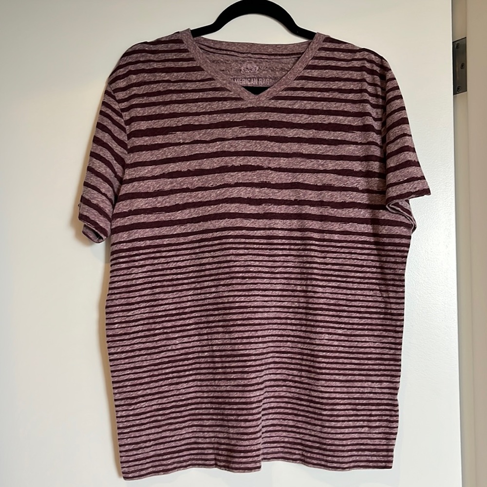 American Rag Mens Tee Shirt Size L Maroon